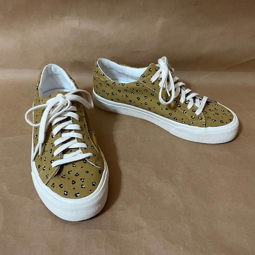 Madewell | Sidewalk Low-Top Sneakers in Mini Leopard (Re)sourced Canvas Size 7.5